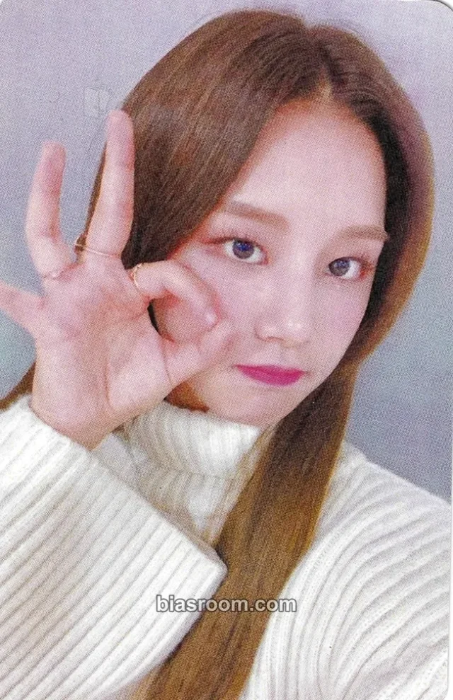 LABOUM - Solbin - Two of Us Album makestar