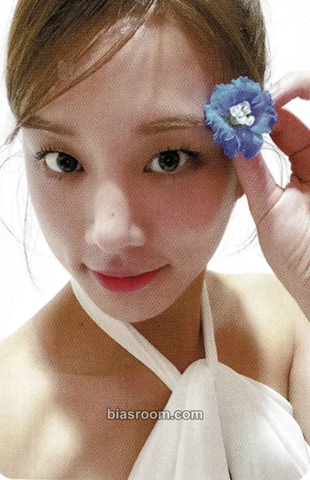 LABOUM - Solbin - Blossom Album album photocard
