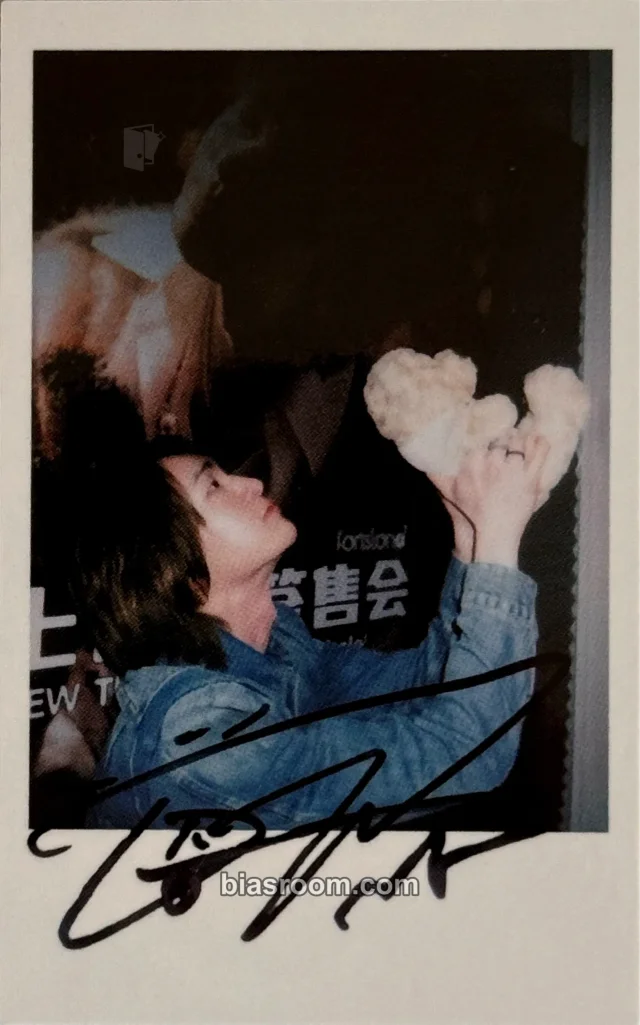 SHINee - Onew - Circle Album fansland special event round 1 polaroid printed signed