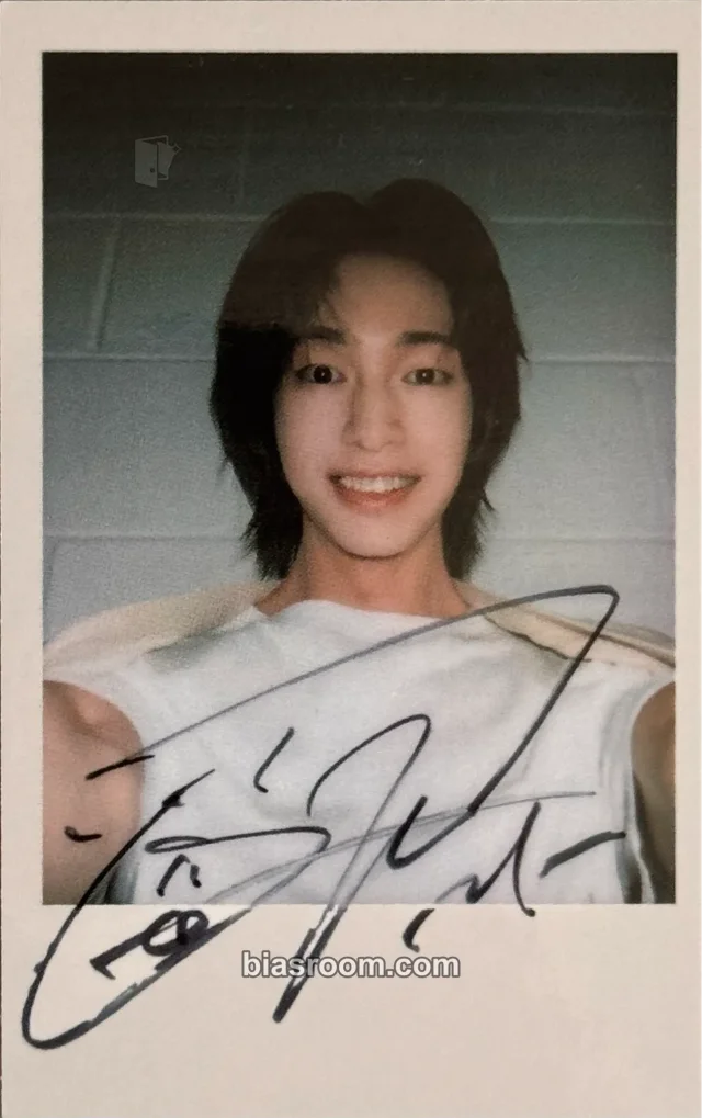 SHINee - Onew - Circle Album fansland special event round 2 polaroid printed signed