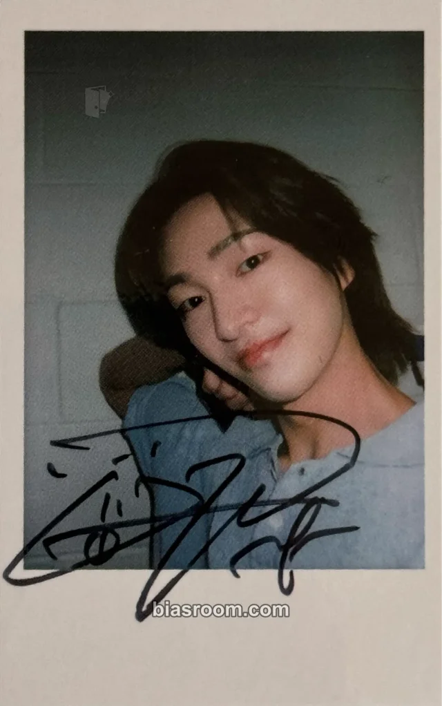 SHINee - Onew - Circle Album fansland special event round 2 polaroid printed signed