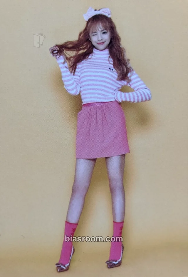 OH MY GIRL - JinE - Pink Ocean Album album photocard double-sided