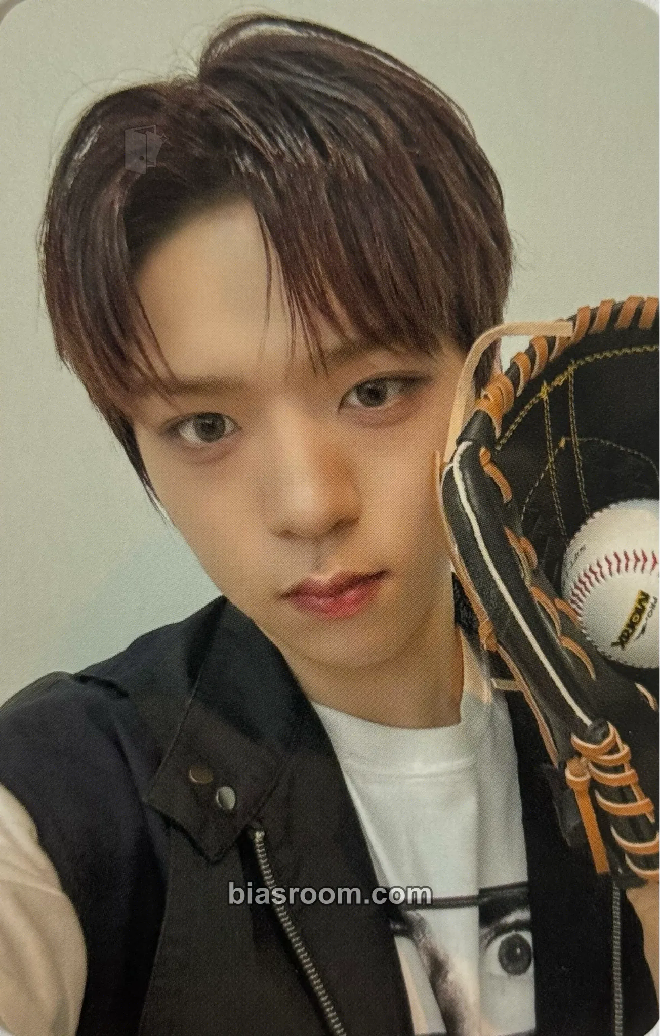 Hyunjun Chapter: New is Now Photocard - NouerA - NouerA K-pop photocard