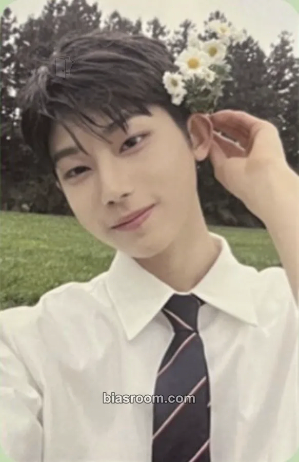 Choi Hanbin Beginning : The Wind Page Photocard - The Wind - The Wind K-pop photocard