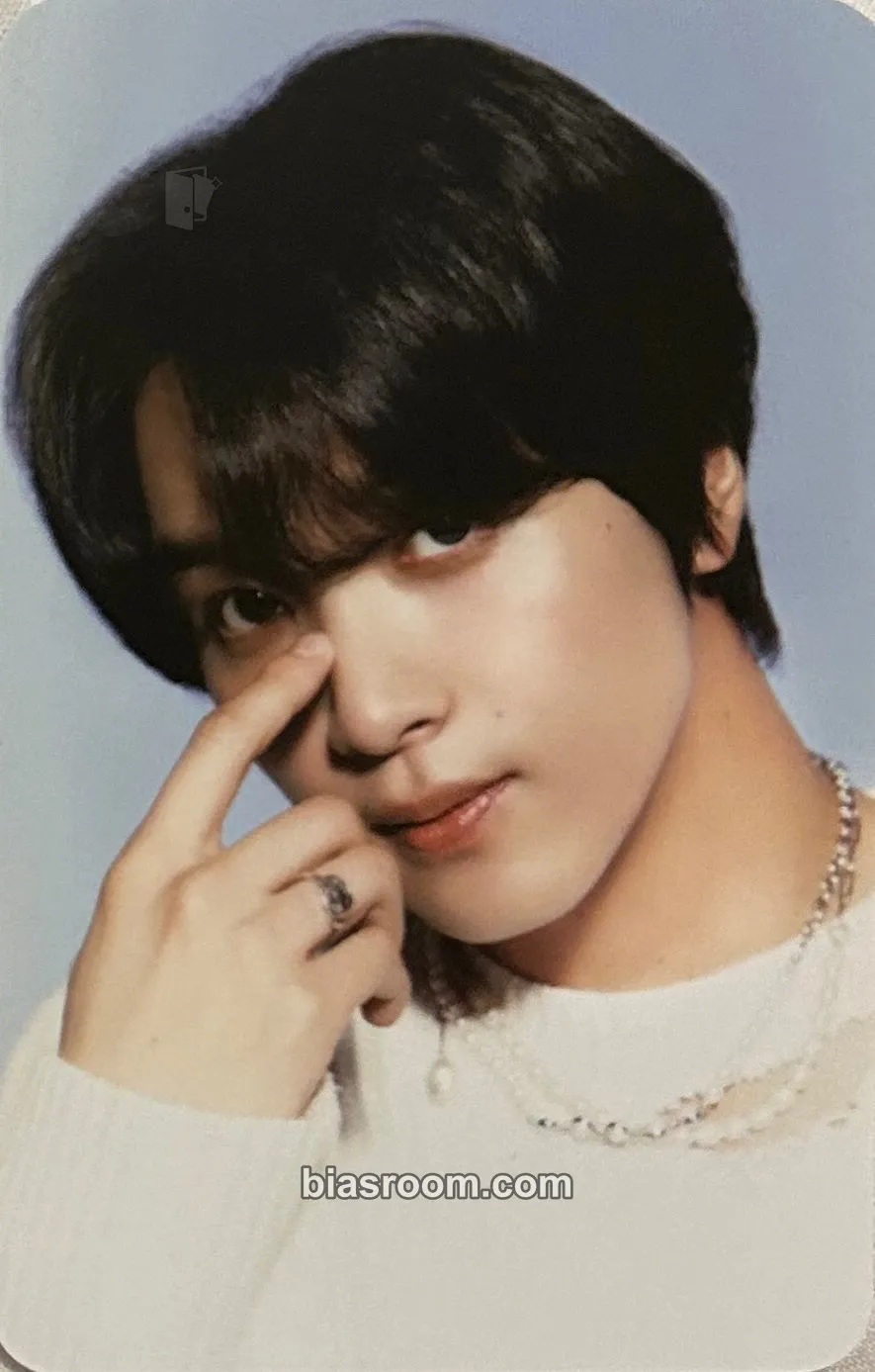 Haechan 2024 Season’s Greetings Photocard - NCT DREAM - NCT DREAM K-pop photocard