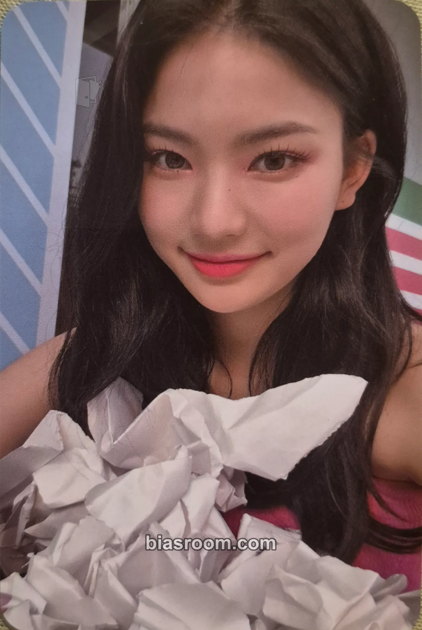 Isa WE NEED LOVE Photocard - STAYC - STAYC K-pop photocard
