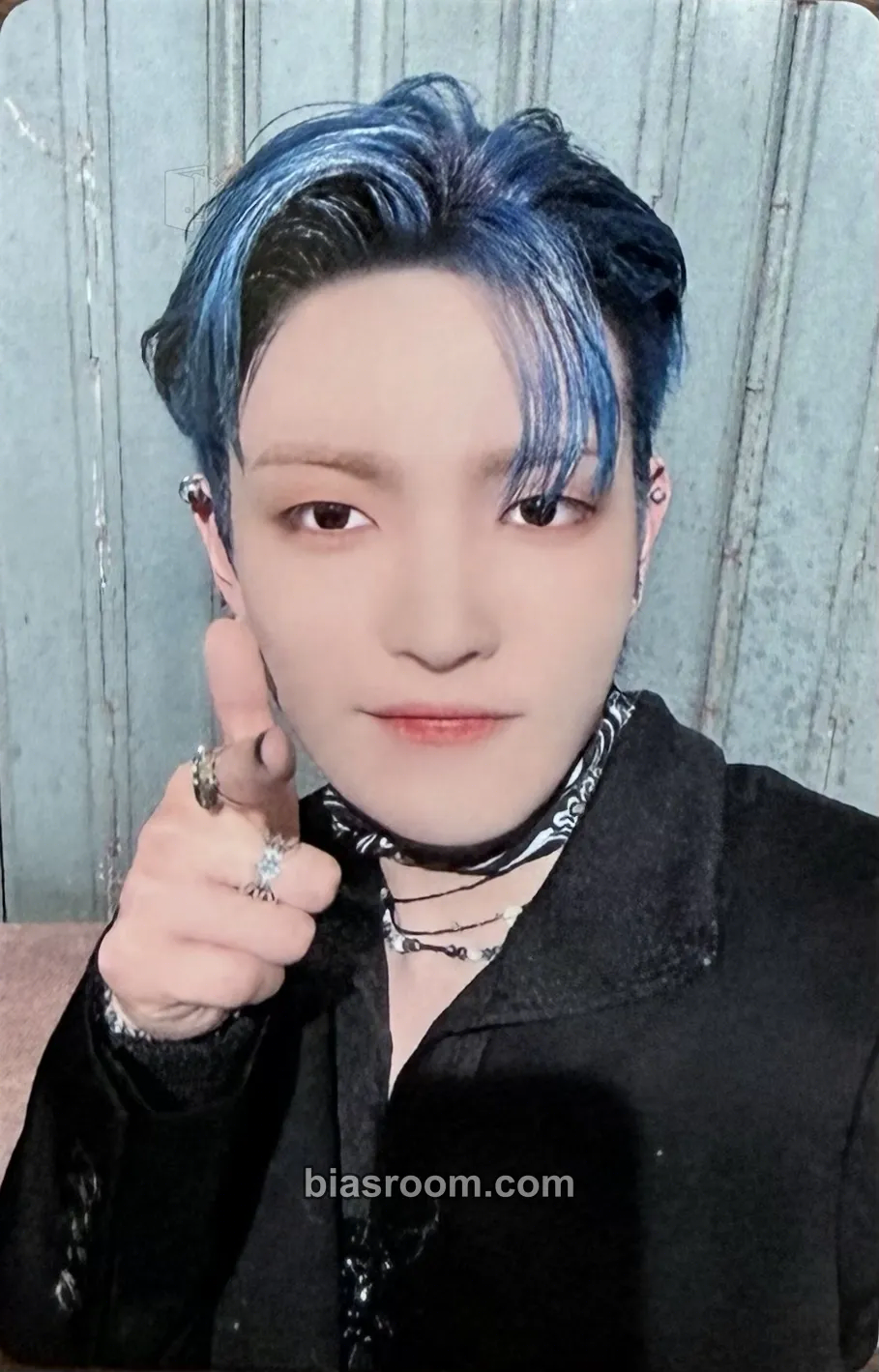 Hongjoong THE WORLD EP.2 : OUTLAW Photocard - ATEEZ - ATEEZ K-pop photocard