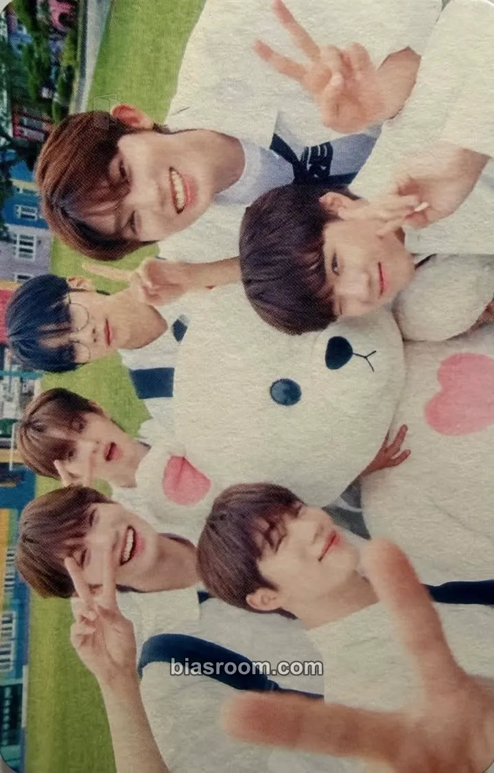 Hello : My First Love Photocard - The Wind - The Wind K-pop photocard