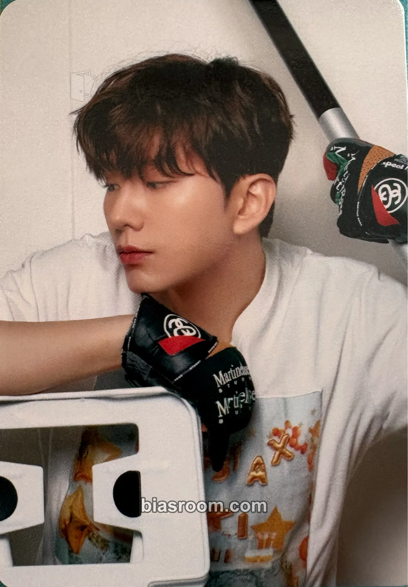 Kihyun Moments of November Photocard - MONSTA X - MONSTA X K-pop photocard