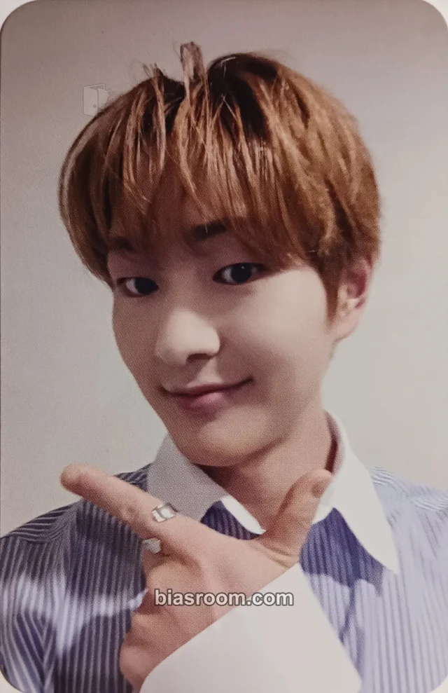 SHINee - Onew - Life Goes On Album album photocard A version japanese album