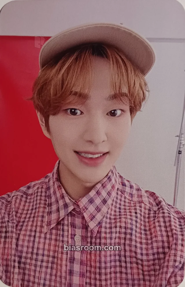 SHINee - Onew - Life Goes On Album album photocard B version japanese album
