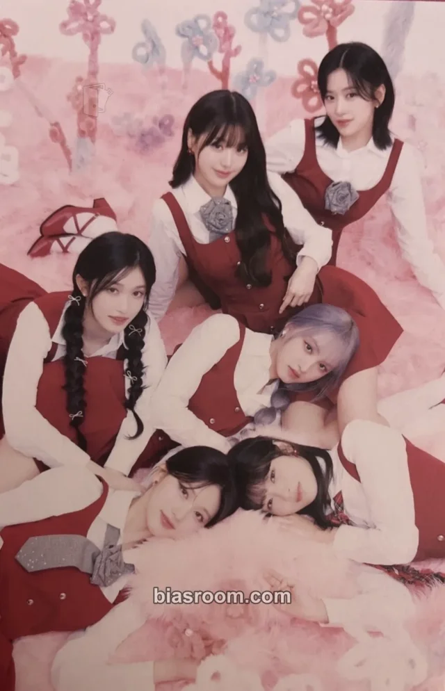 IVE - IVE SWITCH Album album inclusion loved ive version postcard set