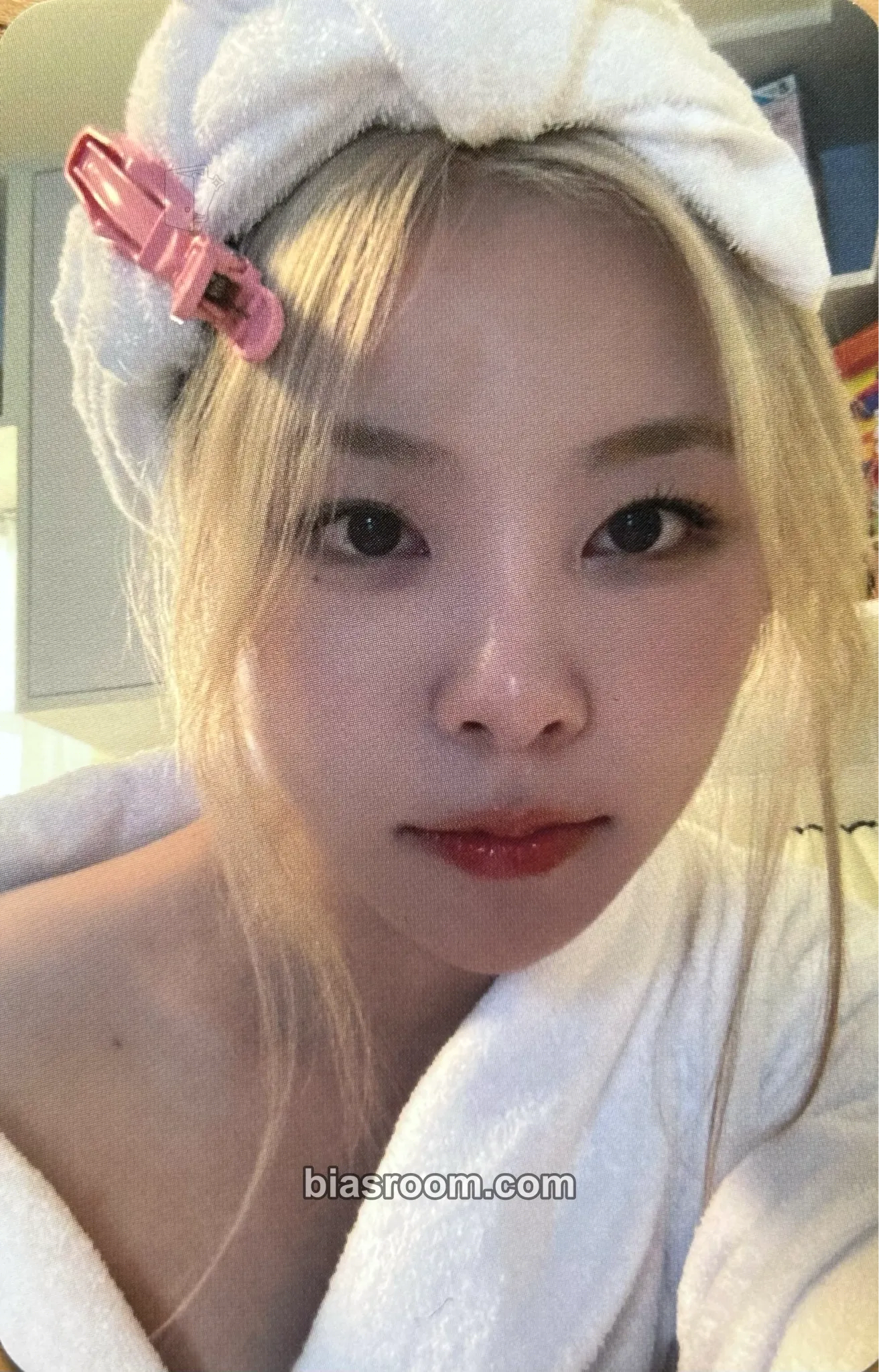 Wheein Wheein 2024 Season's Greetings: Year Of Wheein Photocard - MAMAMOO - MAMAMOO K-pop photocard