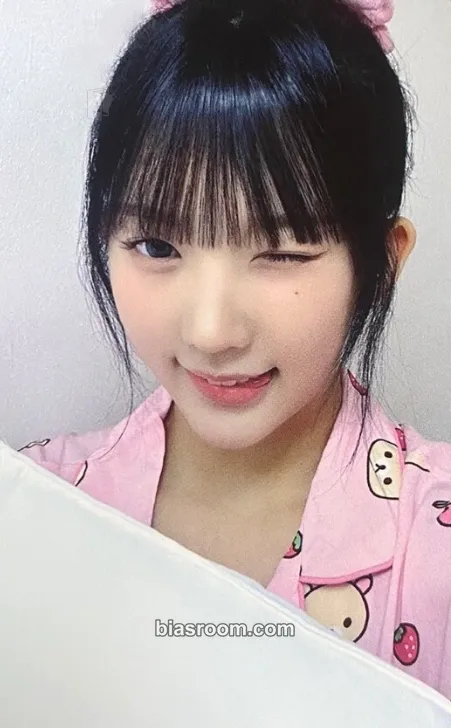 Yeonjung ATE THAT Photocard - Young Posse - Young Posse K-pop photocard