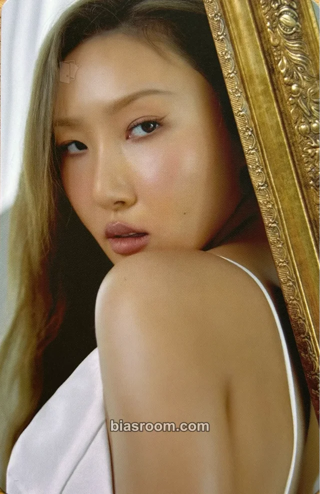 MAMAMOO - Hwasa - WAW Album japan