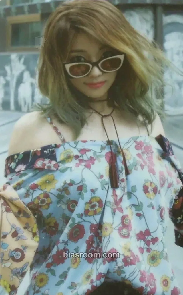 MelodyDay - Yein - Color Album album photocard