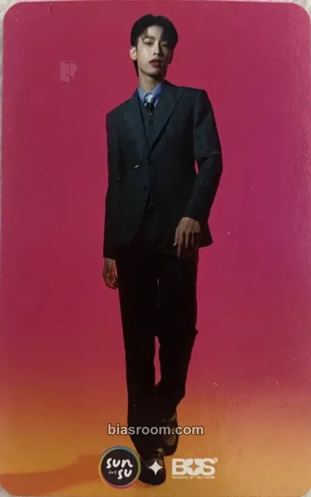 BUS - Nex - SUNSU x BUS Other brand collaboration photocard set suit version