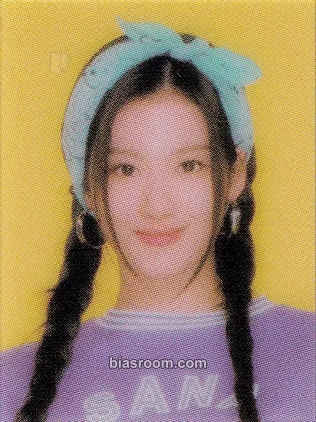 TWICE - Sana - ONCE Fanclub 4th Generation: TWICE-ZINE Other fanclub translucent id photo keyring