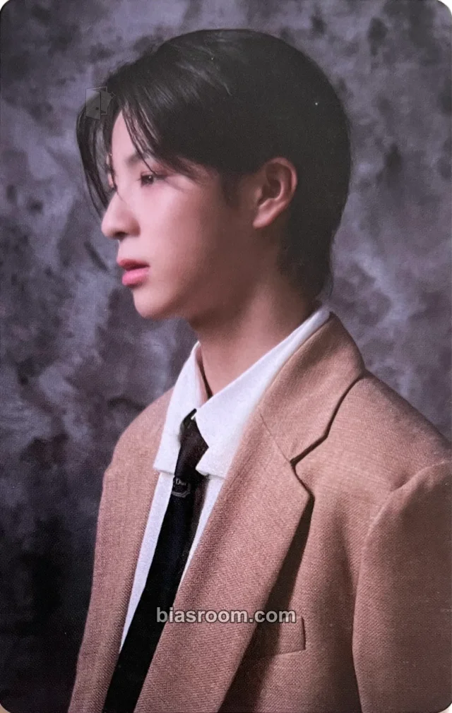 JD1 - JD1 - Collection of Props Vol.1 Album album photocard
