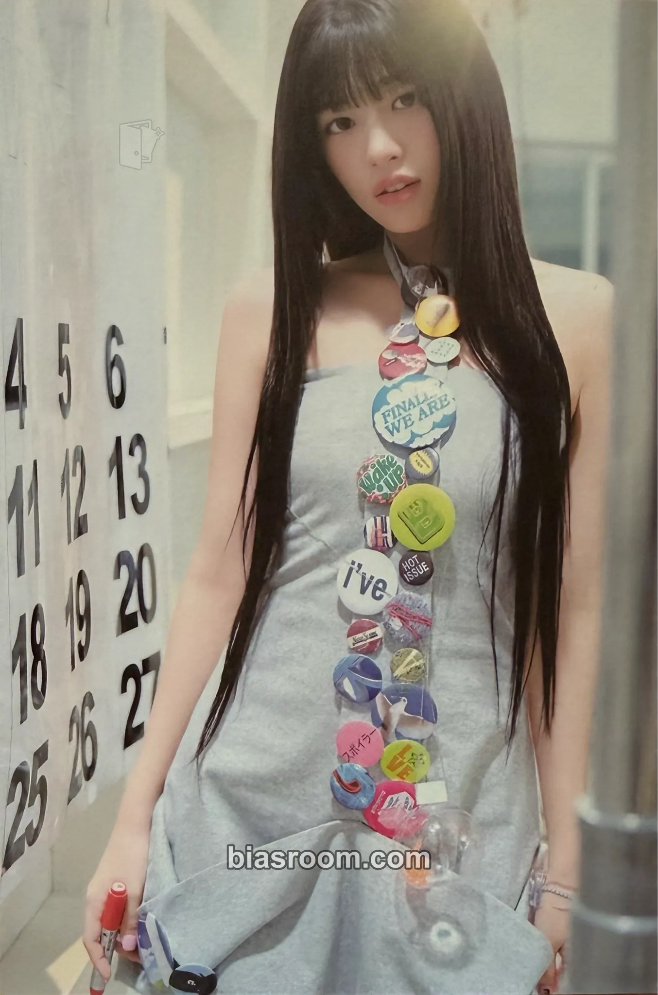 Yujin REVIVE+ Photocard - IVE - IVE K-pop photocard
