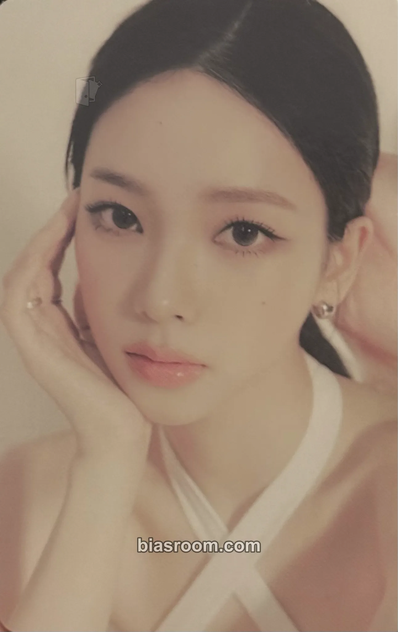 Karina Season's Greetings (2024) Photocard - aespa - aespa K-pop photocard