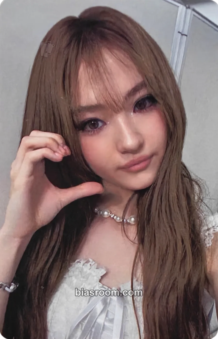 Ella MY EYES OPEN VVIDE Photocard - MEOVV - MEOVV K-pop photocard
