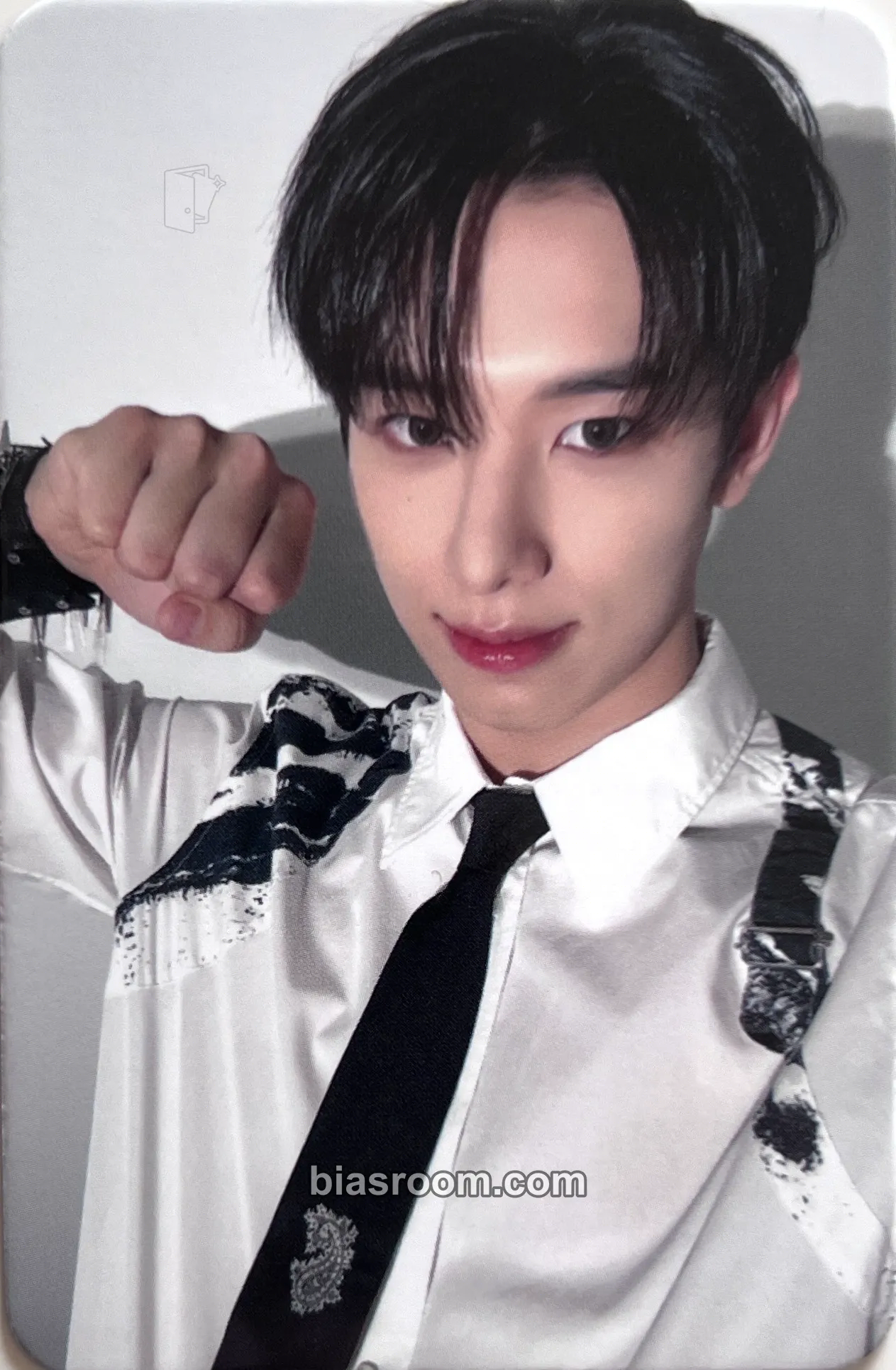 Kunho <ALL the HOURS> 1st Fancon Photocard - ALL(H)OURS - ALL(H)OURS K-pop photocard