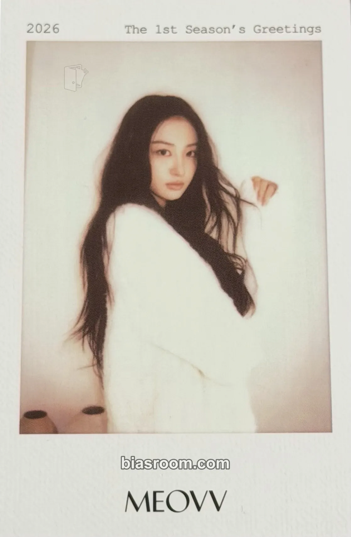 Gawon 2026 Season’s Greetings Photocard - MEOVV - MEOVV K-pop photocard
