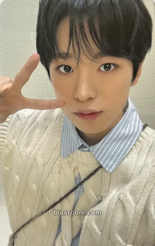 NCT WISH - Yushi - NCT WISH 1st Concert Tour Our Wish (Japan MD) Event japan merch photocard online purchase benefit