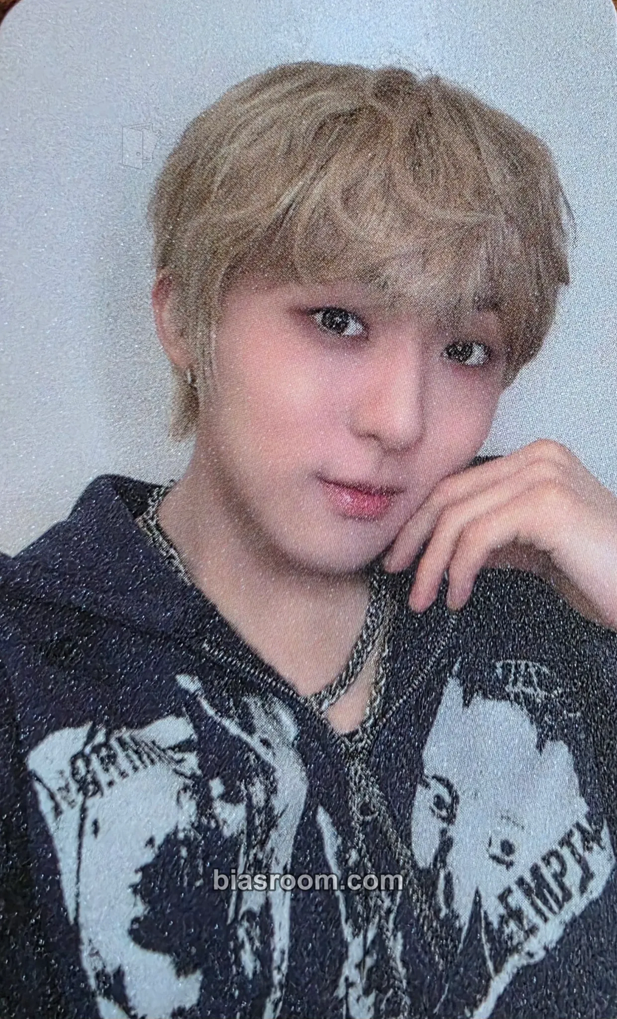 Miraku 'Catch The Wave' Tour Photocard - NouerA - NouerA K-pop photocard