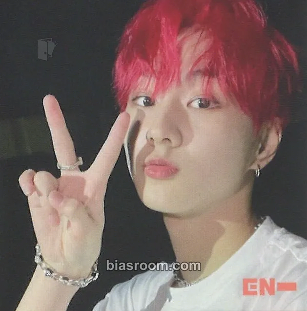 Jungwon MANIFESTO: DAY 1 Photocard - ENHYPEN - ENHYPEN K-pop photocard