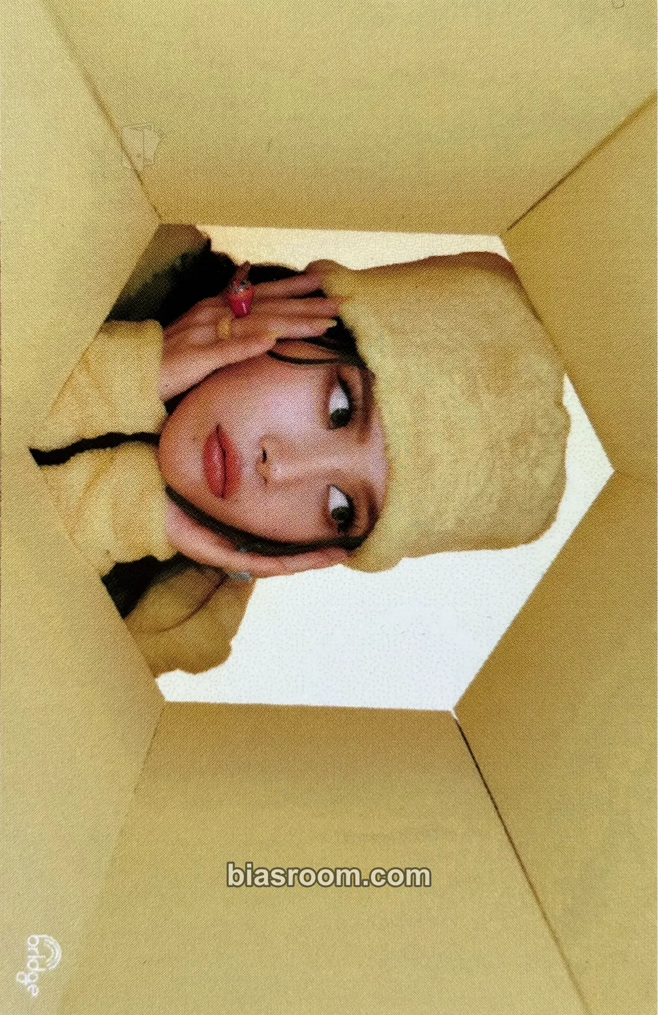 Solar 容: Face Photocard - MAMAMOO - MAMAMOO K-pop photocard