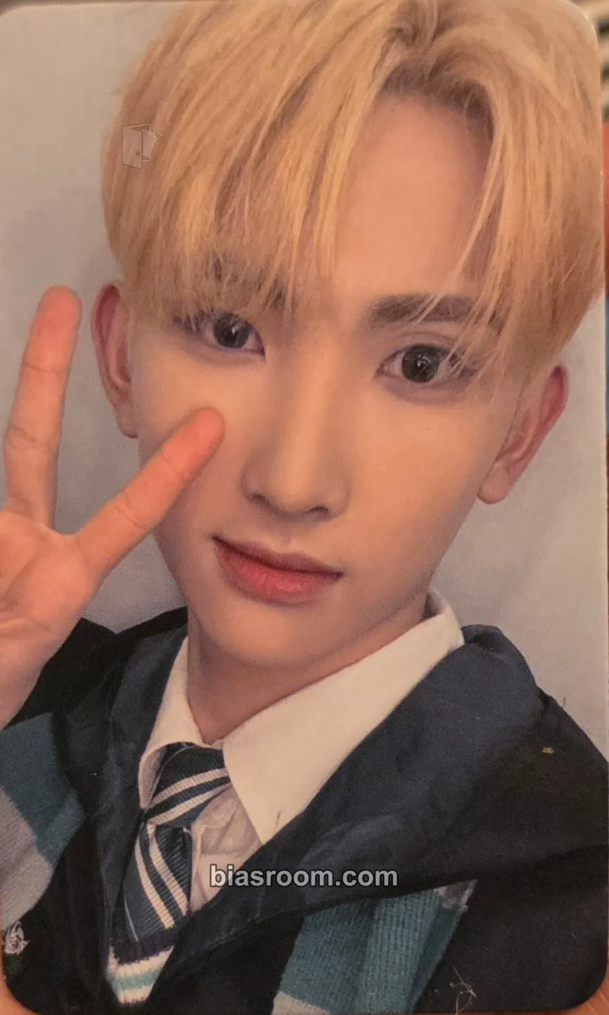 Seeun HOUSE OF TRICKY : Doorbell Ringing Photocard - xikers - xikers K-pop photocard