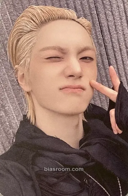Sungho HOME Photocard - BOYNEXTDOOR - BOYNEXTDOOR K-pop photocard