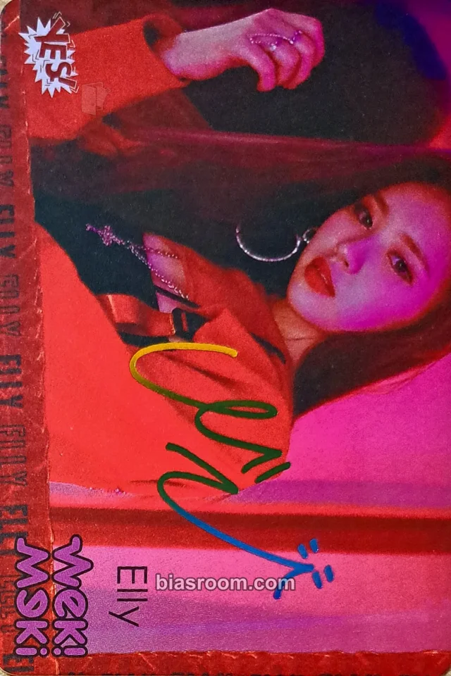 Weki Meki - Elly - KISS, KICKS Album magazine magazine inclusion purchase benefit