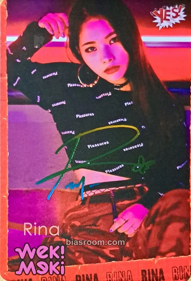 Weki Meki - Rina - KISS, KICKS Album magazine magazine inclusion purchase benefit