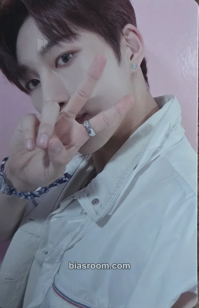 JustB - Lim Ji-min - = NEUN Album album photocard similar version
