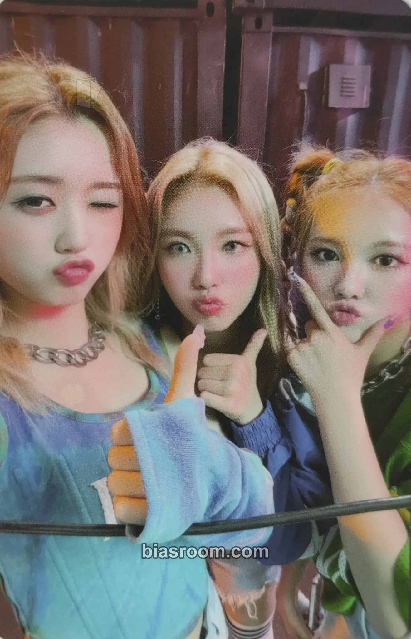 Leviosa Photocard - TRI.BE - TRI.BE K-pop photocard
