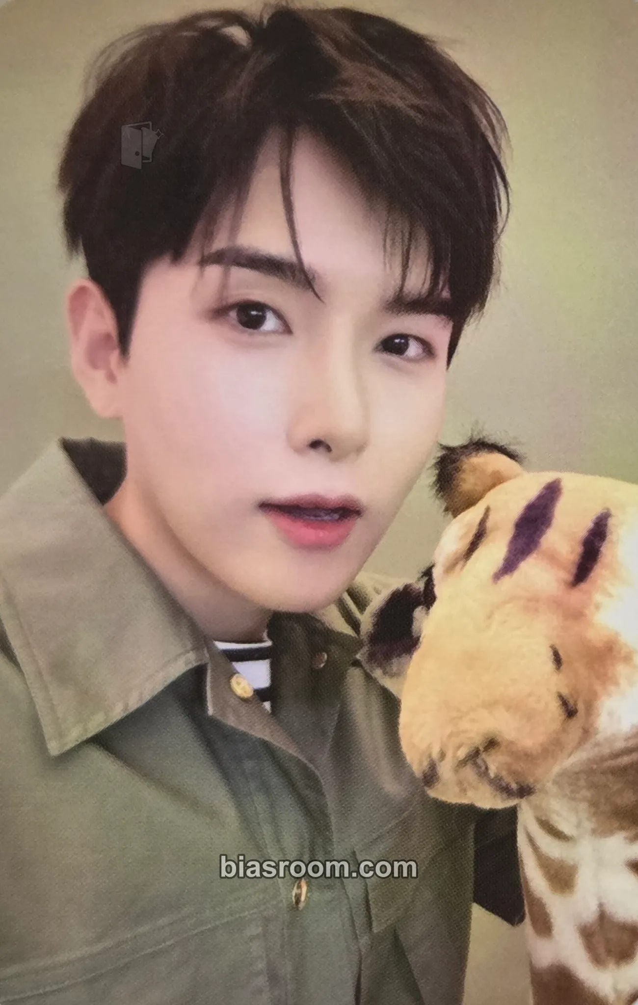 Ryeowook 2024 Season's Greetings Photocard - SUPER JUNIOR - SUPER JUNIOR K-pop photocard