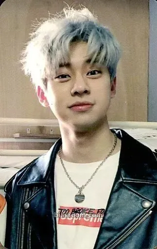 Donghyun MATCH UP (MXM) Photocard - AB6IX - AB6IX K-pop photocard