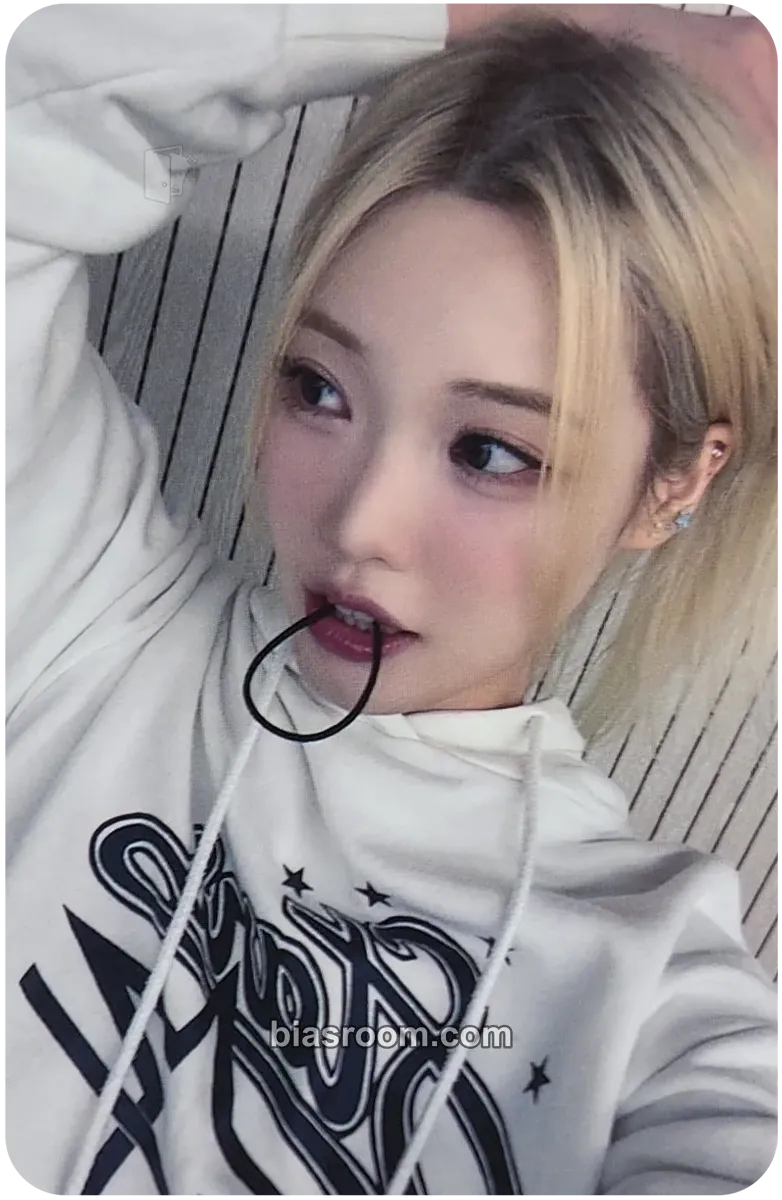 Haram appendix: Of All We Have Lost Photocard - Billlie - Billlie K-pop photocard