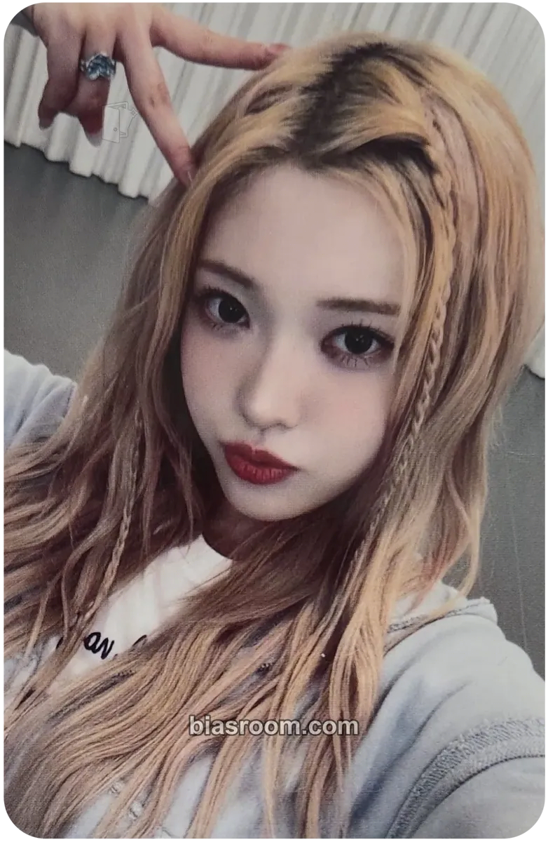 Haram appendix: Of All We Have Lost Photocard - Billlie - Billlie K-pop photocard