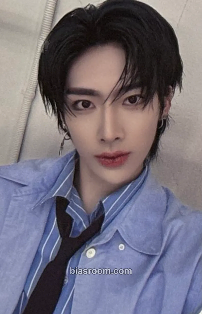 Ricky 2024 ISAC (Idol Star Athletics Championships) Photocard - ZEROBASEONE - ZEROBASEONE K-pop photocard