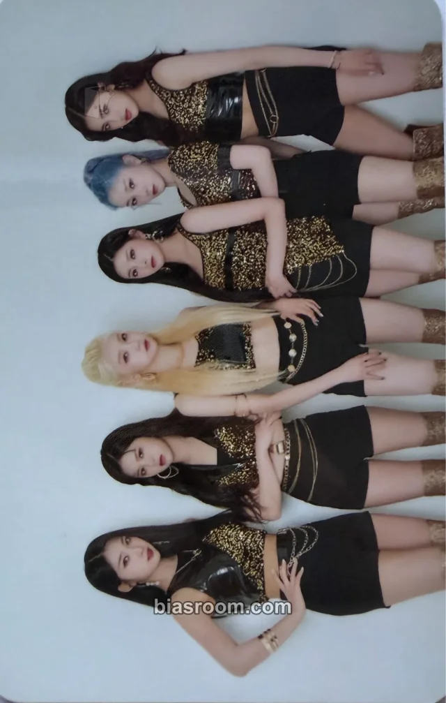 EVERGLOW - THE FIRST : 2021 Everglow Online Concert Event photocard set