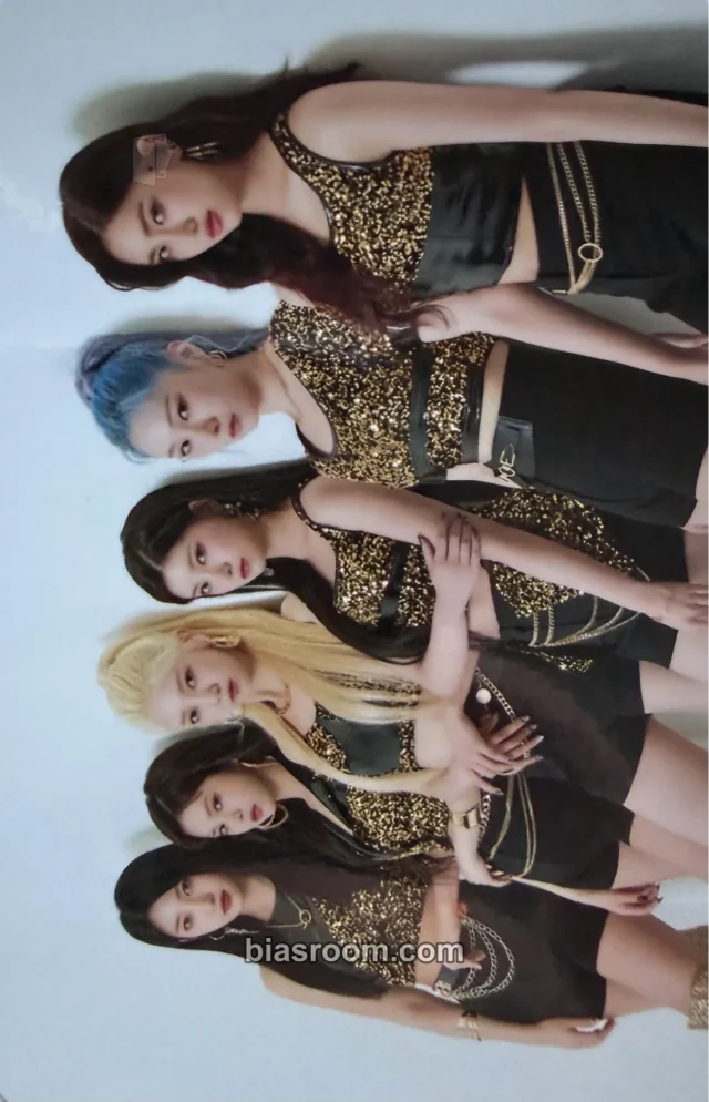 EVERGLOW - THE FIRST : 2021 Everglow Online Concert Event photocard set