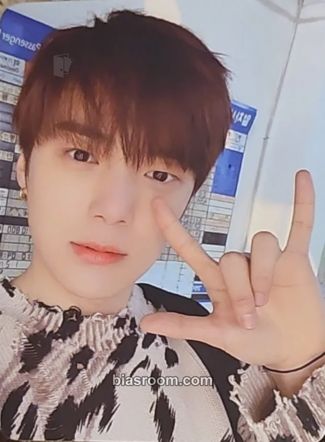 MONSTA X - Minhyuk - Shape of Love Album ktown4u pob (pre-order benefit)