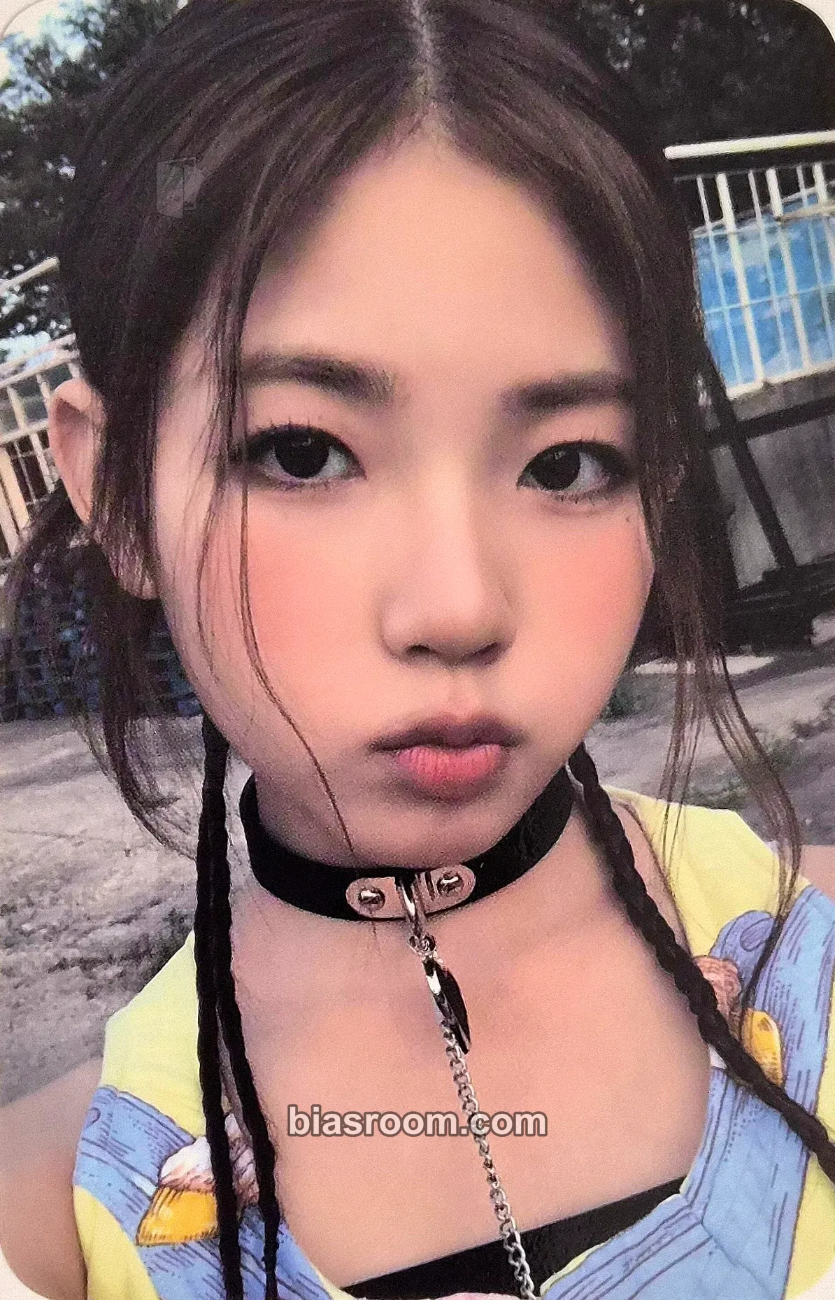 Yoona CURIOUS Photocard - UNIS - UNIS K-pop photocard