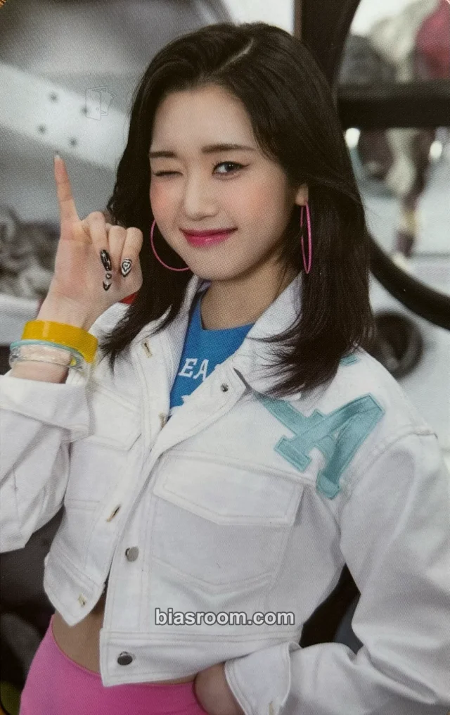 TRI.BE - Mire - W.A.Y Album album photocard nemo version