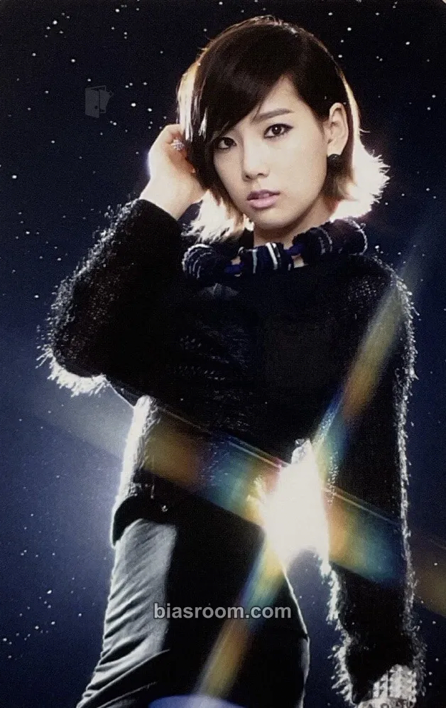 Taeyeon 2011 Girls Generation Tour Photocard - Girls' Generation - Girls' Generation K-pop photocard