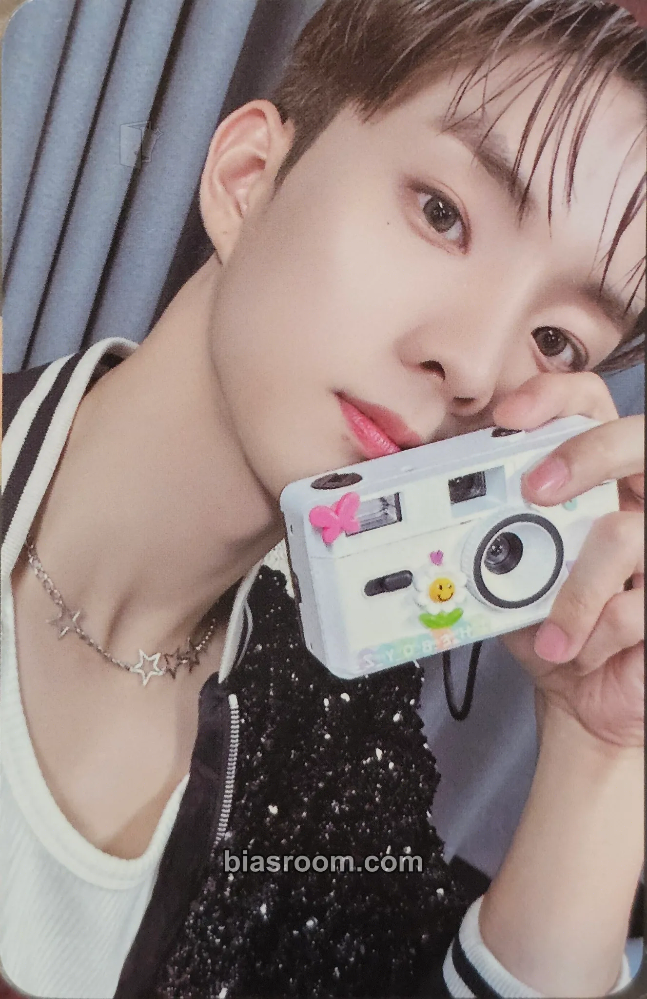 Q Phantasy Pt. 1: Christmas in August Photocard - THE BOYZ - THE BOYZ K-pop photocard